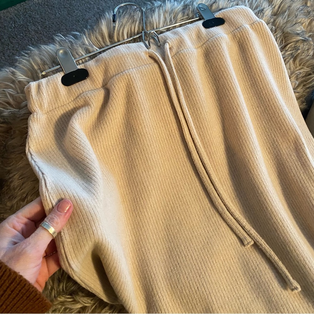 Brass & Roe Ribbed Midi Skirt - Picture 3 of 9